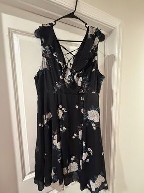 torrid Black Floral Lace-Up Mini Dress